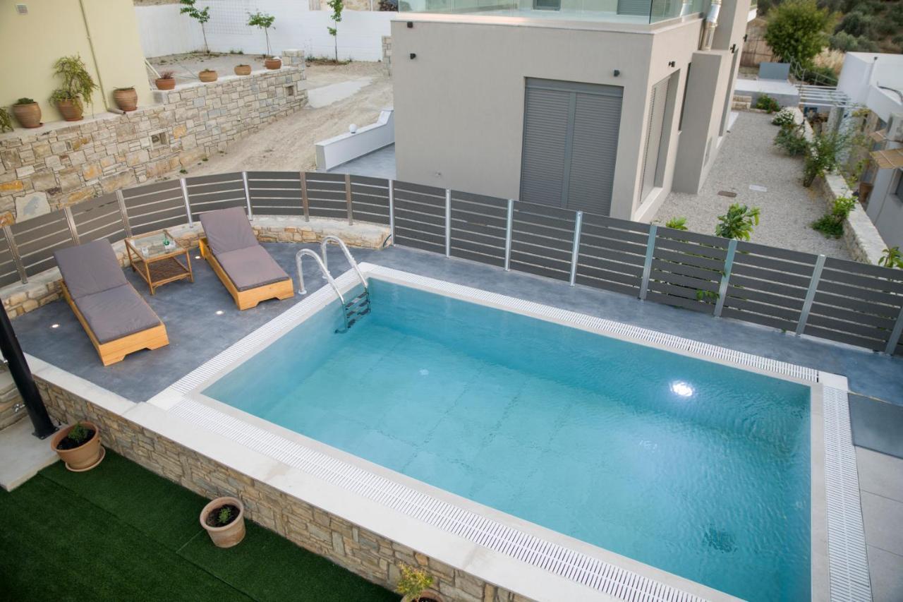 Kamilari Paradise Luxury Villa Exteriör bild